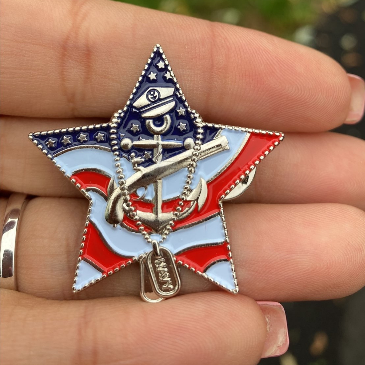 US Navy Veteran Pin