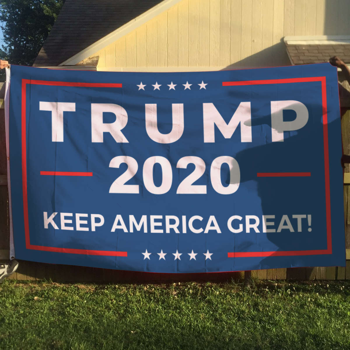 Trump 2020 KAG Flag +Trump 2020 Pin